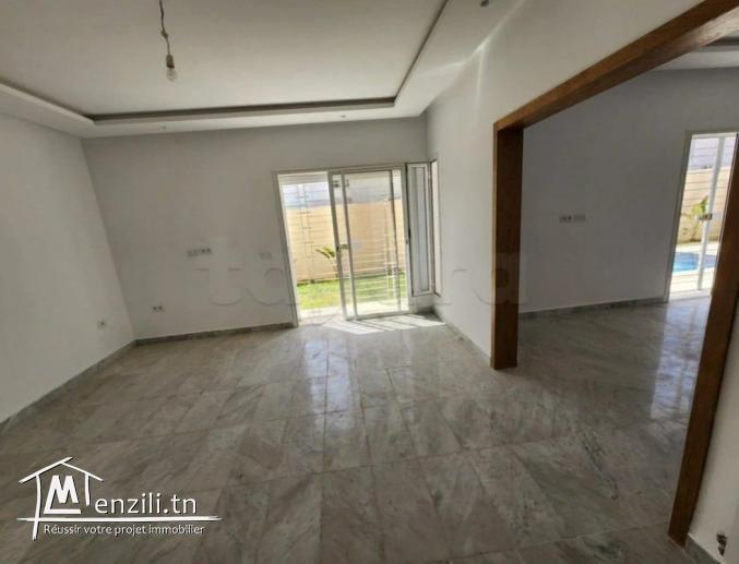 A Vendre Une Villa S5 Avec Piscine