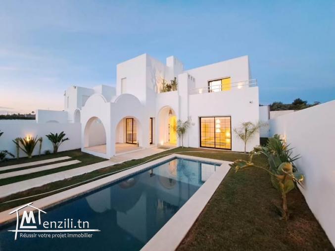 V425 Villa CAROLINE CAROLINE BELLE VILLA