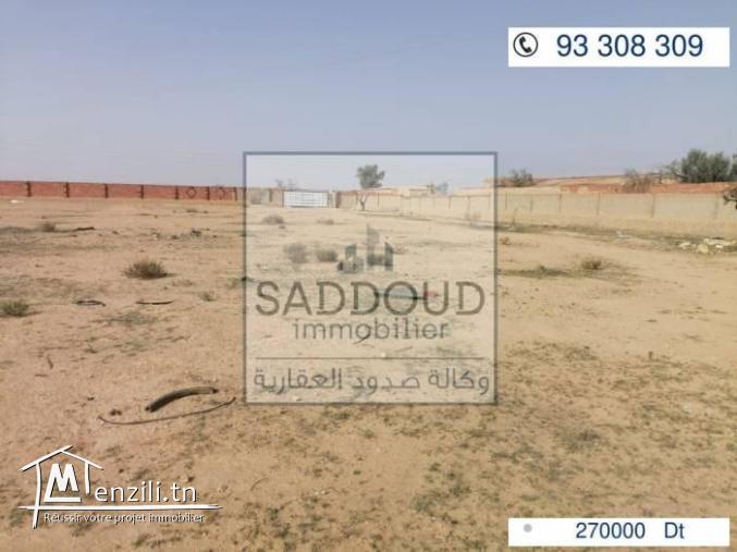 5400m² clôturé à vendre sur la route principale de Boumerra. Route Menzel cheker km 12.