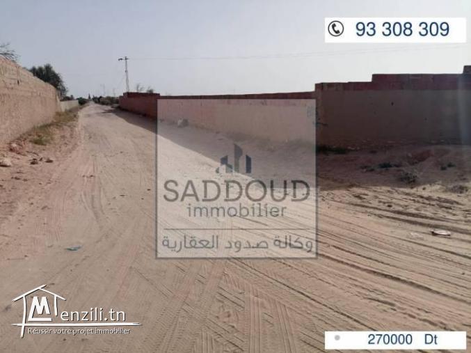 5400m² clôturé à vendre sur la route principale de Boumerra. Route Menzel cheker km 12.