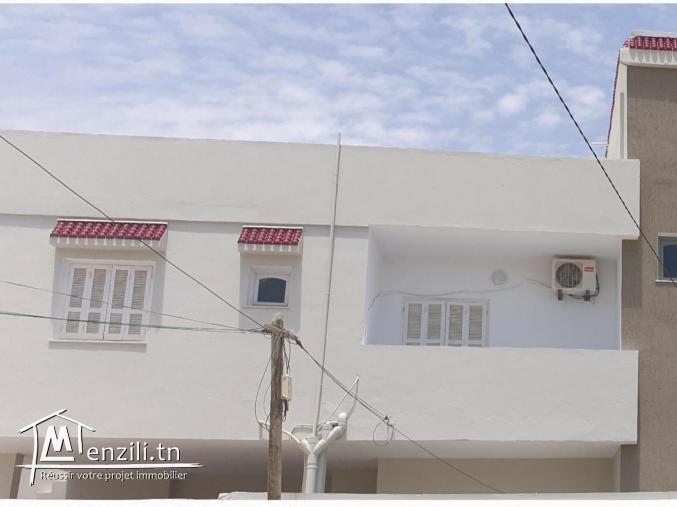 Location etage de villa