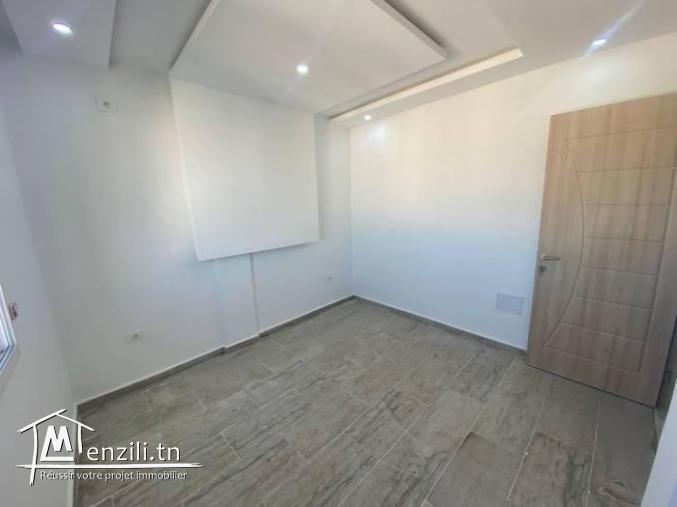 S3 5 min de la plage à chott meriem