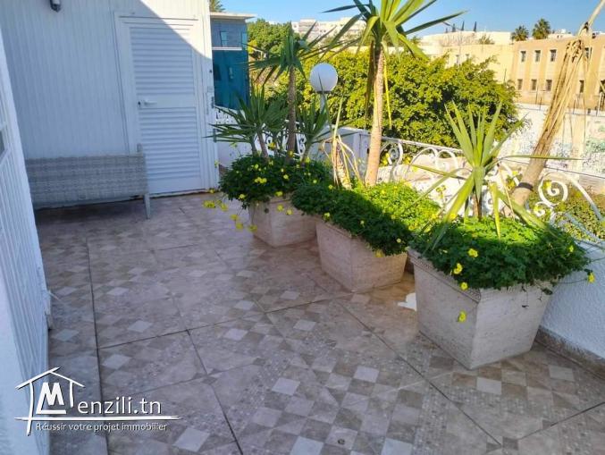 Villa a el menzah 5 sur 2 étage séparé ou commune