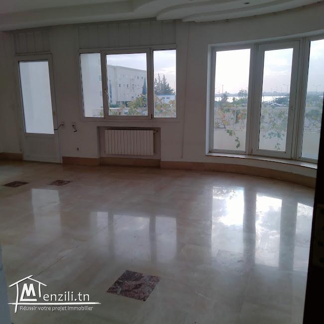 Villa vue mer au Berge du lac 1