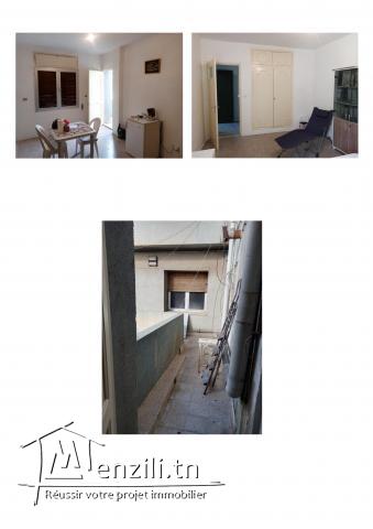 Étage Complet Idéalement situé au centre-ville de Tunis