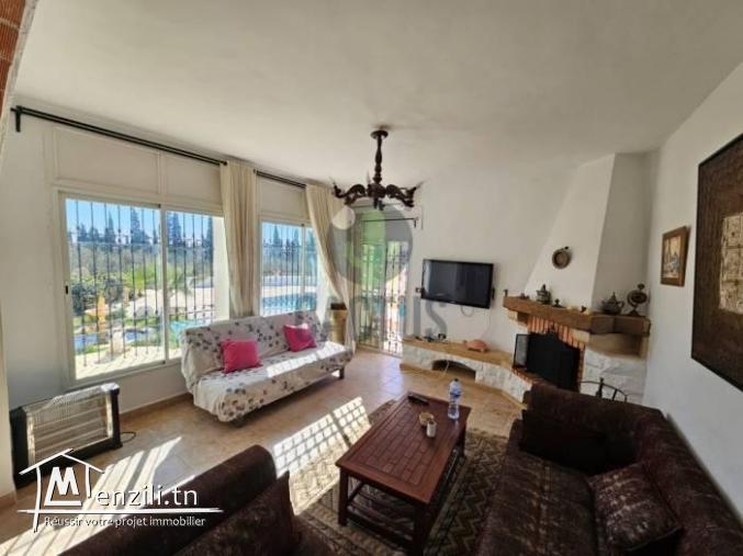 À vendre villa de maître sur un terrain de 5500m² à Béni khiar
