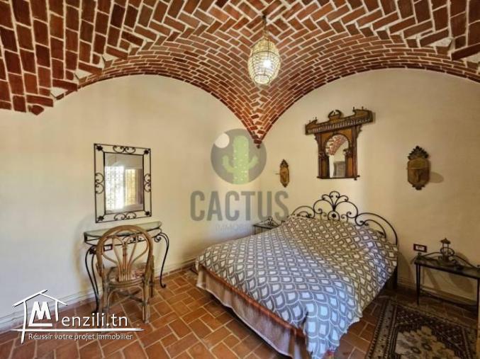 À vendre villa de maître sur un terrain de 5500m² à Béni khiar