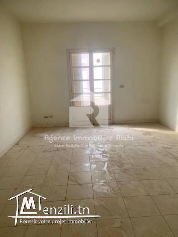 A vendre un appartement S2 à Cite Erriadh 1