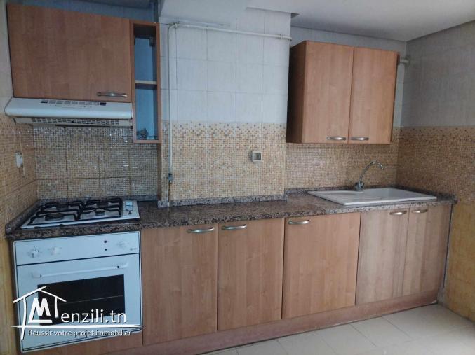 coquette appartement a cité enasser