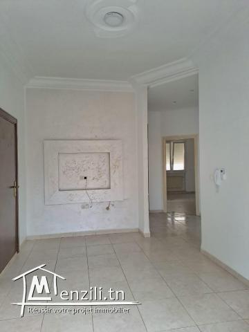 Etage de villa hammam sousse près de l'hôpital sahloul et lycée pilote de sousse