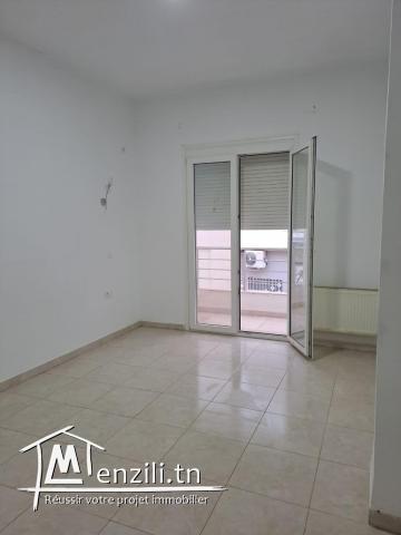 Etage de villa hammam sousse près de l'hôpital sahloul et lycée pilote de sousse