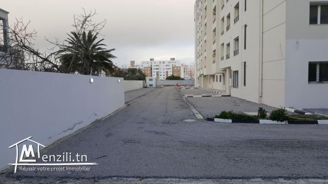 Appartement tout neuf à Borj Louzir