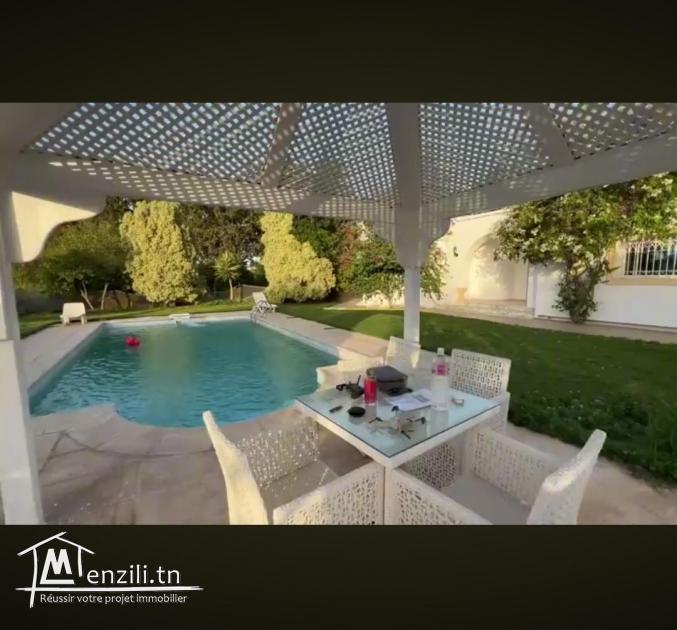 À vendre une belle villa + studio