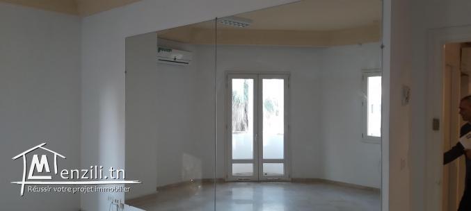 bureau à louer, Lac 1