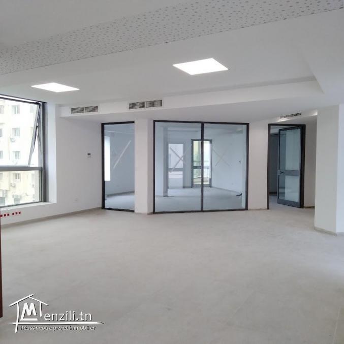 Bureau neuf haut standing au lac 1