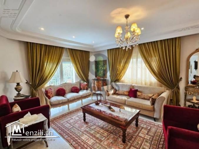 À vendre Villa de 380m² sur un terrain de 505m² à Cité MoraNabeul
