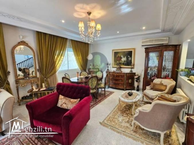 À vendre Villa de 380m² sur un terrain de 505m² à Cité MoraNabeul