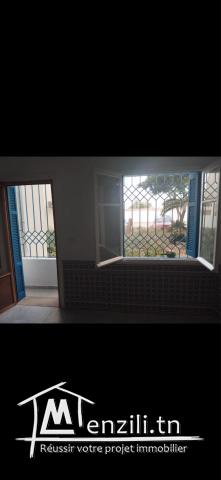 Appartement S+2 refait à neuf à borj louzir