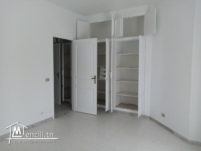 Villa à louer de Haut Standing Menzah-9