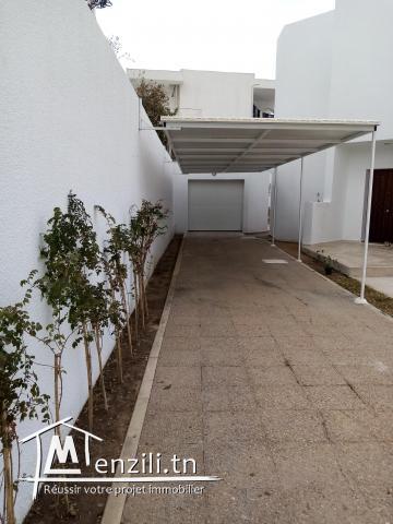 Villa à louer de Haut Standing Menzah-9