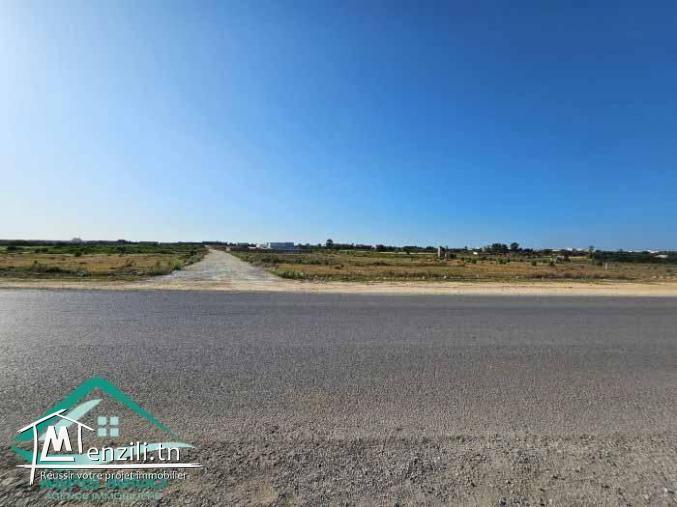 VT736:Terrain 2835 m² sur la route principale de ceinture Kelibia
