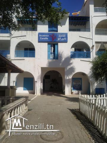 A  VENDRE  APPARTEMENT AU BORD DE LA MER