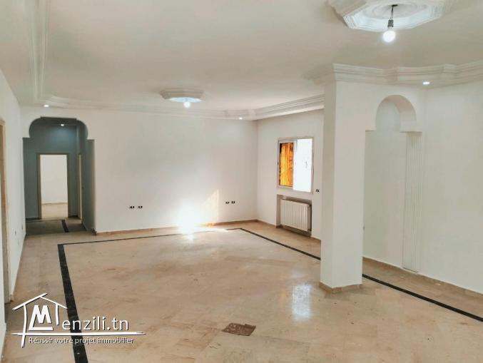 Immeuble 560m2 standing divisé en 3 appartements S+3