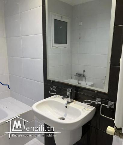 A vendre appartement S+2 , el boustene 8