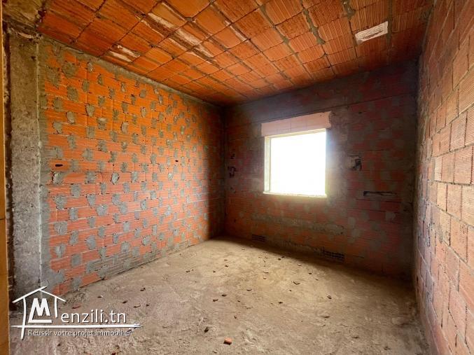 Villa S+4 à vendre inachevée