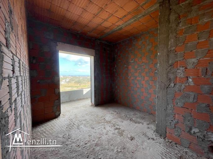 Villa S+4 à vendre inachevée