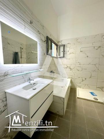 Un RDC S3 pied dans l'eau à louer