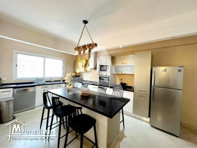 Un appartement S3 richement meublé au cœur de la Marsa
