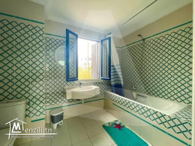 Location d'un appartement S3 Meublé avec une terrasse vue mer à Gammarth