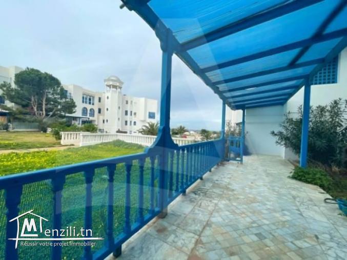 Location d'un appartement S3 Meublé avec une terrasse vue mer à Gammarth