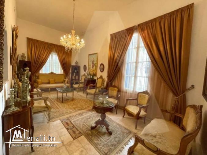 Villa de 628m² à vendre à la Marsa