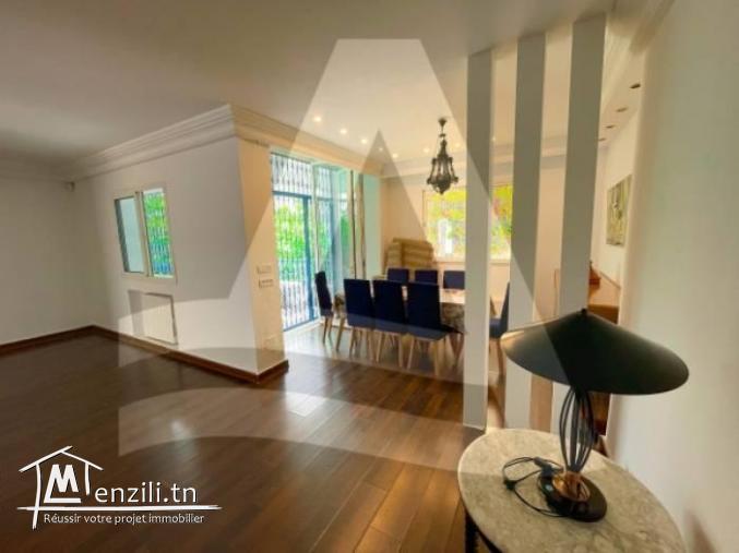 Charmant Duplex à louer à Gammarth