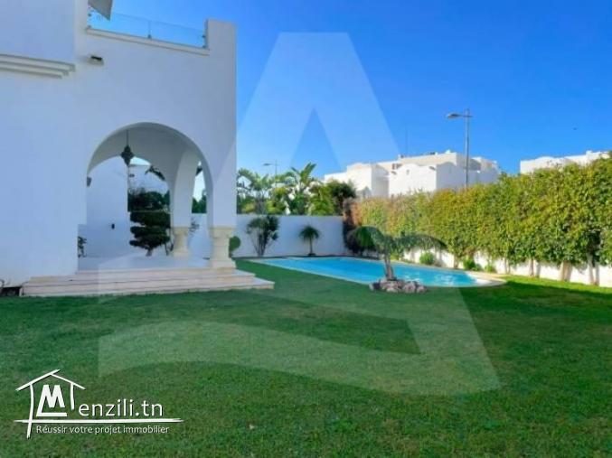 Location d'une luxueuse villa à Gammarth