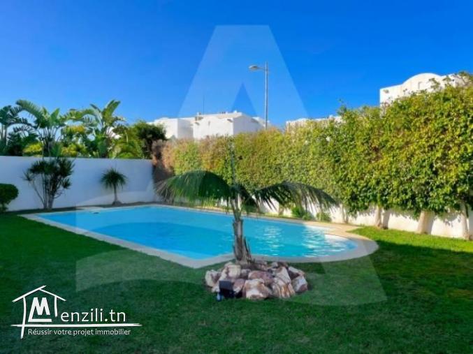 Location d'une luxueuse villa à Gammarth