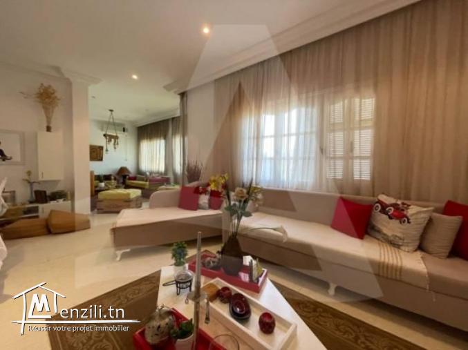 Location d'un étage de villa meublé ( ou vide ) à la Marsa