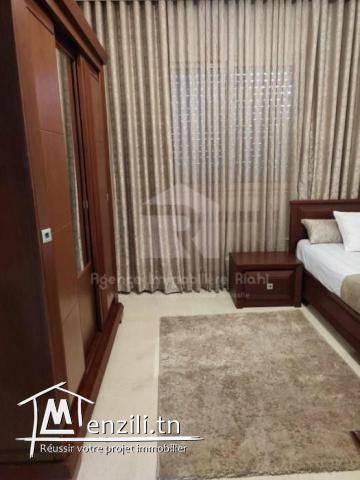 À Louer ( annuelle) un appartement S2 meublé situé à cité Erriadh 1