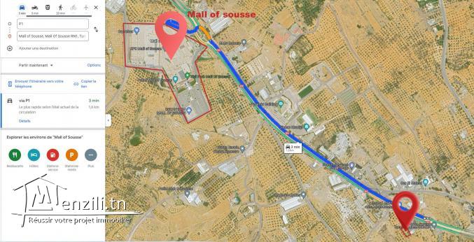 Terrain près du Mall Sousse