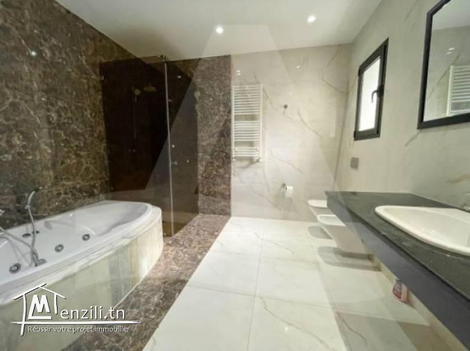 Location d'une Merveilleuse Villa à Gammarth