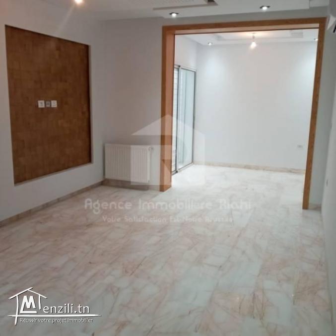 À Louer ( annuelle ) un appartement S1 non meublé situé à Hammem sousse