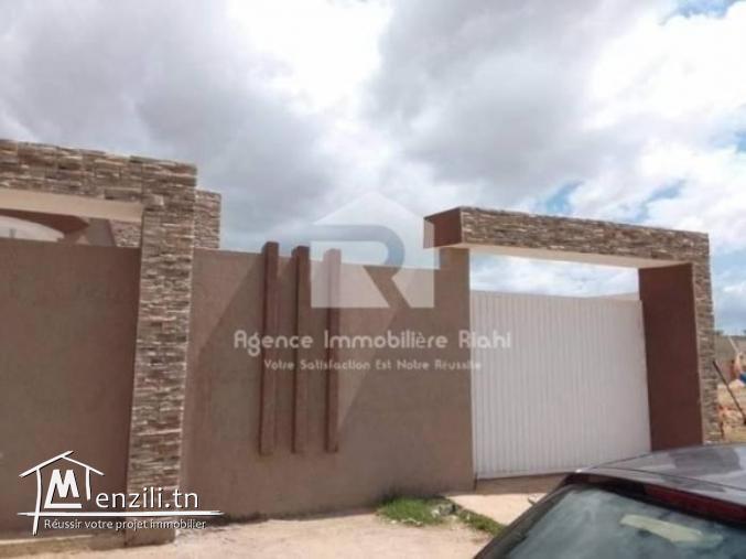 A vendre une villa de luxe S4 à Ksibet Sousse