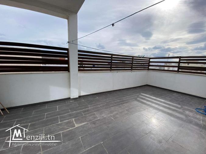 A louer S+3 meublé-E l Aouina