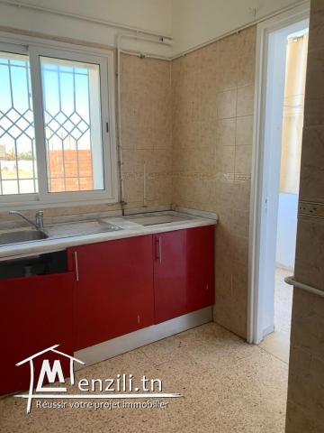 Appartement S+2 à Cidi Hassine, Cité El Fateh