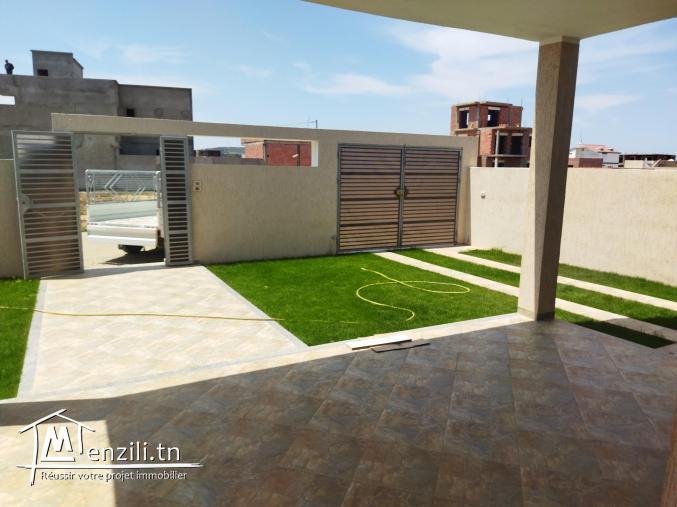 Villa ds 347m2 avec piscine a la mer el haouaria cap bon