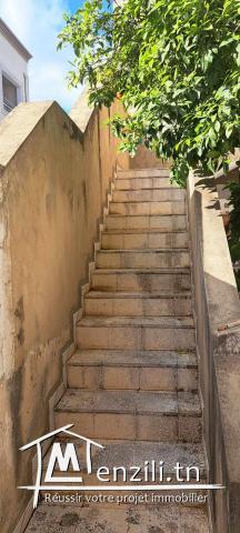 A vendre villa 3 niveaux à Radès