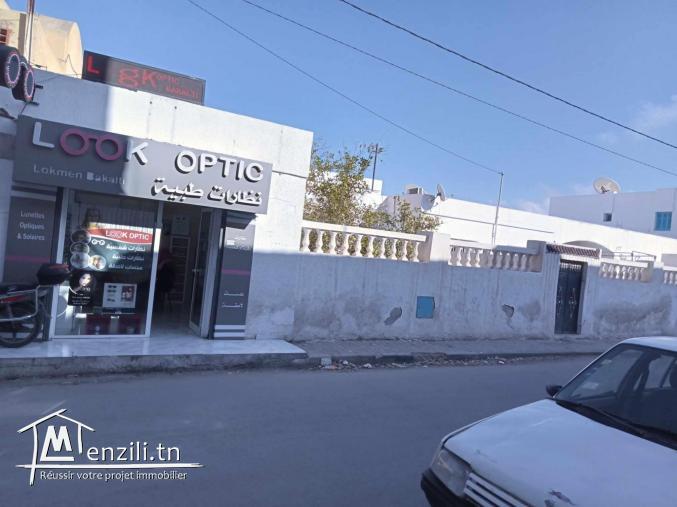 Maison + Boutique  A vendre