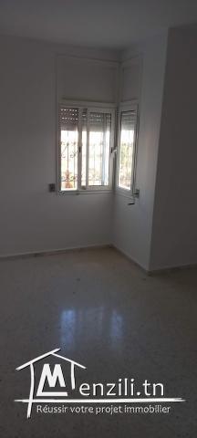 Appartement ( Etage d'une villa S + 2 )